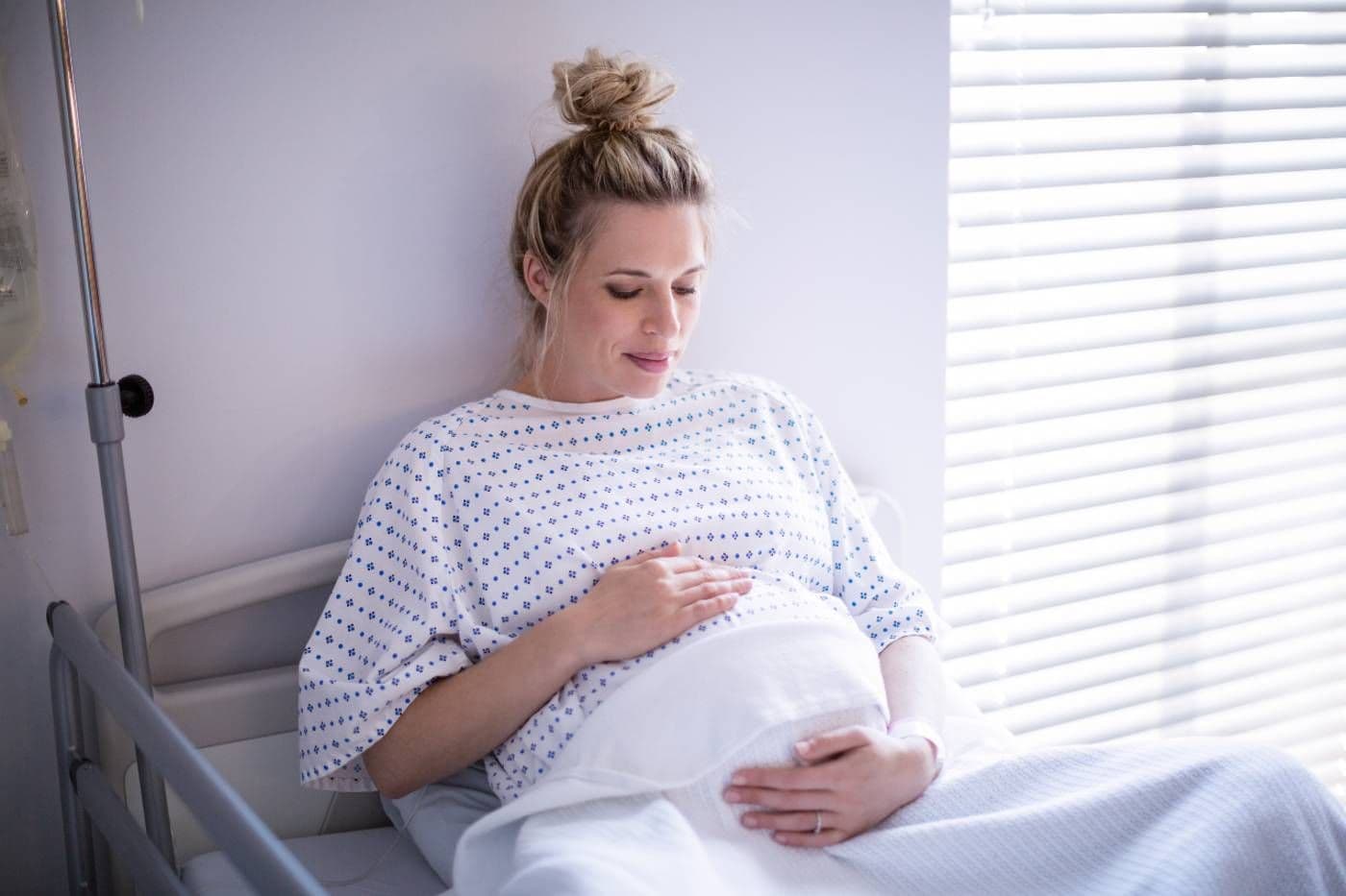 A mum relaxes during labour