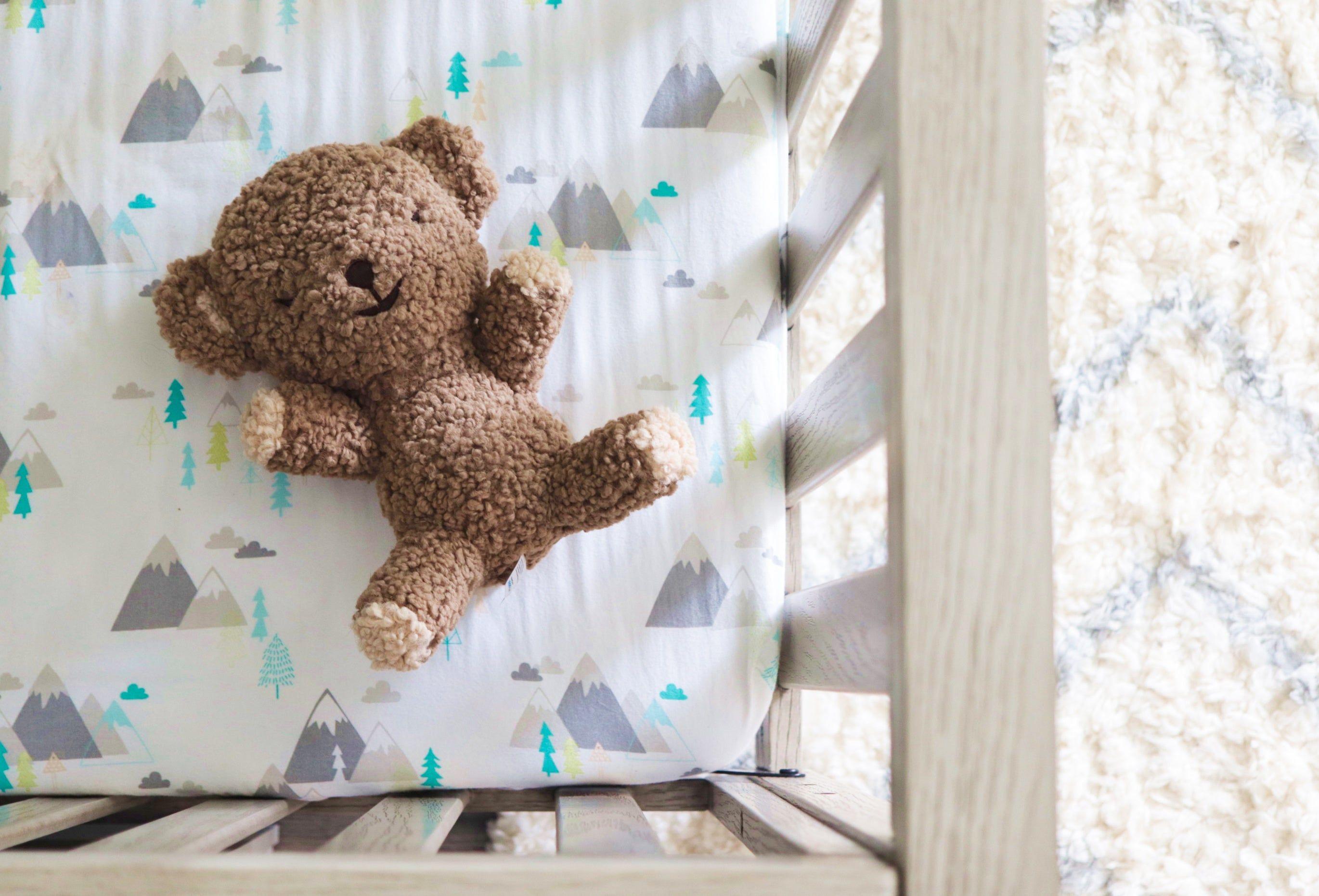 How to wash cuddly toy: SNOObear in a cot