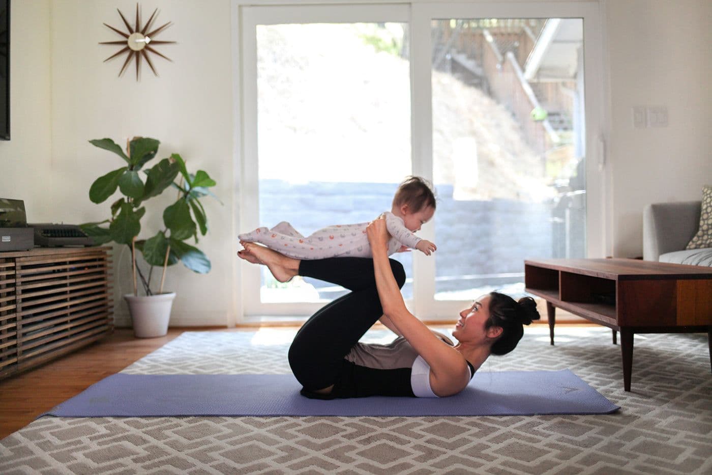 mom-at-home-workout-with-baby